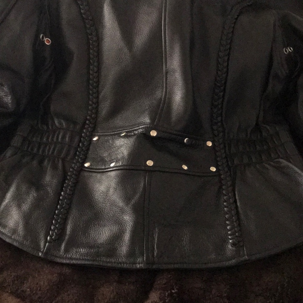 Leather Jacket - Picture 5 of 8